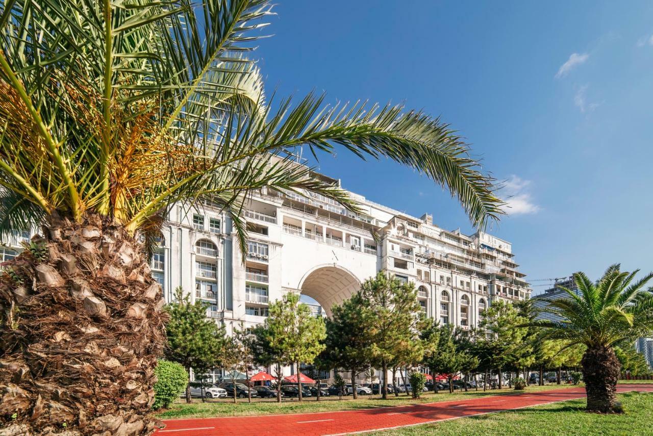 Magnolia - ❀ Cozy Apartment With An Unique Sea View ❀ Batumi Bagian luar foto