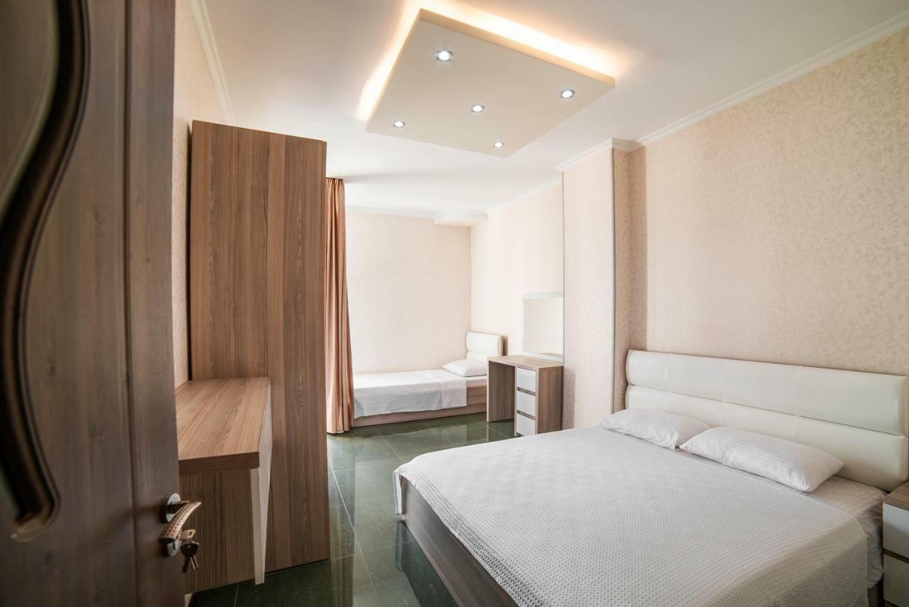 Magnolia - ❀ Cozy Apartment With An Unique Sea View ❀ Batumi Bagian luar foto
