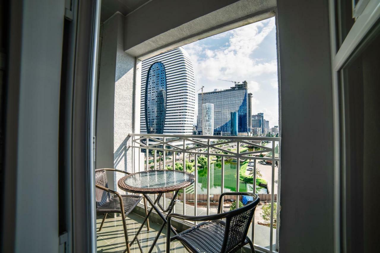 Magnolia - ❀ Cozy Apartment With An Unique Sea View ❀ Batumi Bagian luar foto